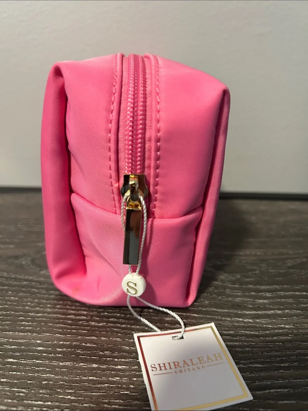 Shiraleah Cara Lips Cosmetic Pouch, Pink NWT